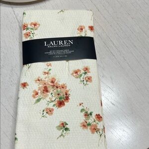 NWT Ralph Lauren Cream Towel Set of 3